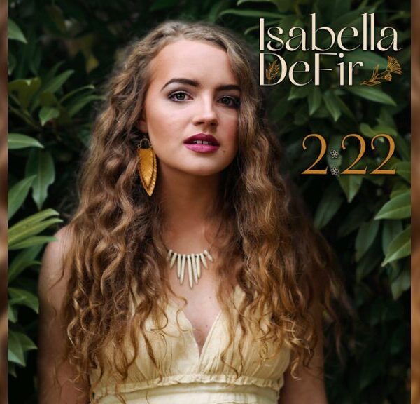 2:22 - イザベラ・ディフィル(Isabella Defir)